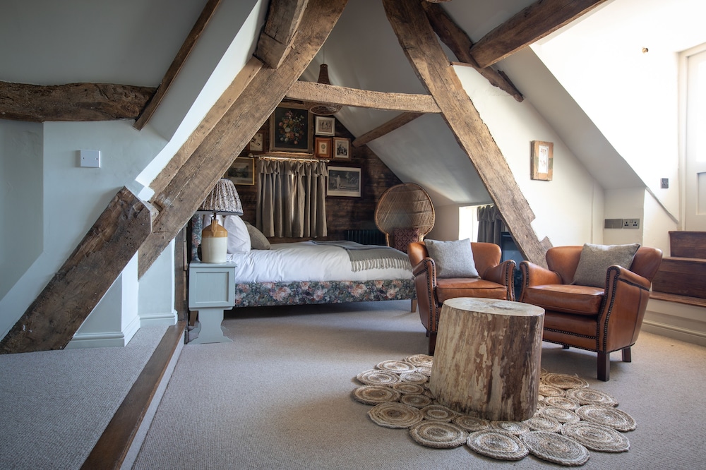Signature Room, 1 King Bed, Balcony photo 1