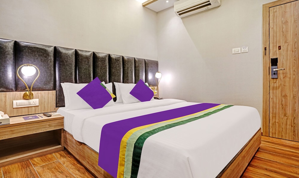 Standard Double Room - Photo 8