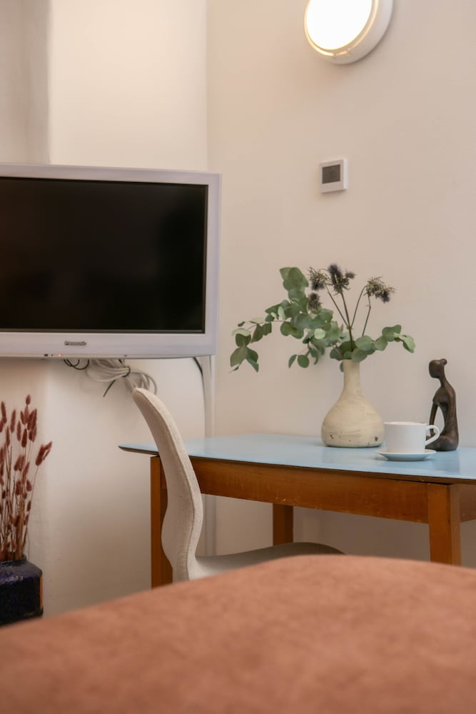 Standard Room, Courtyard Area (Private External Bathroom ) photo 2