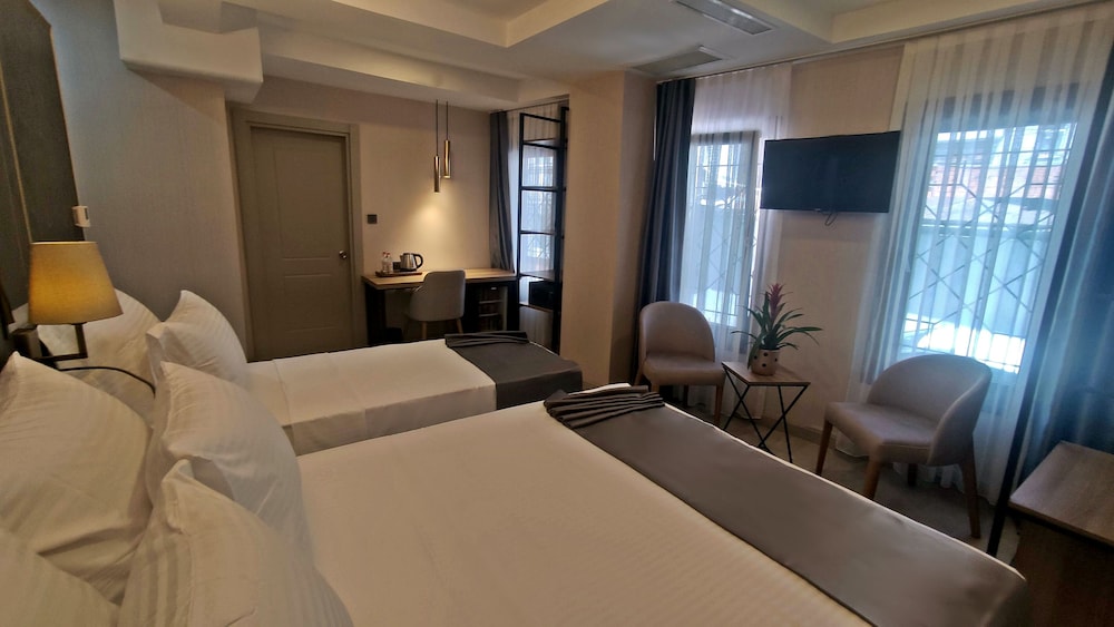Standard Triple Room, Ground Floor photo 2