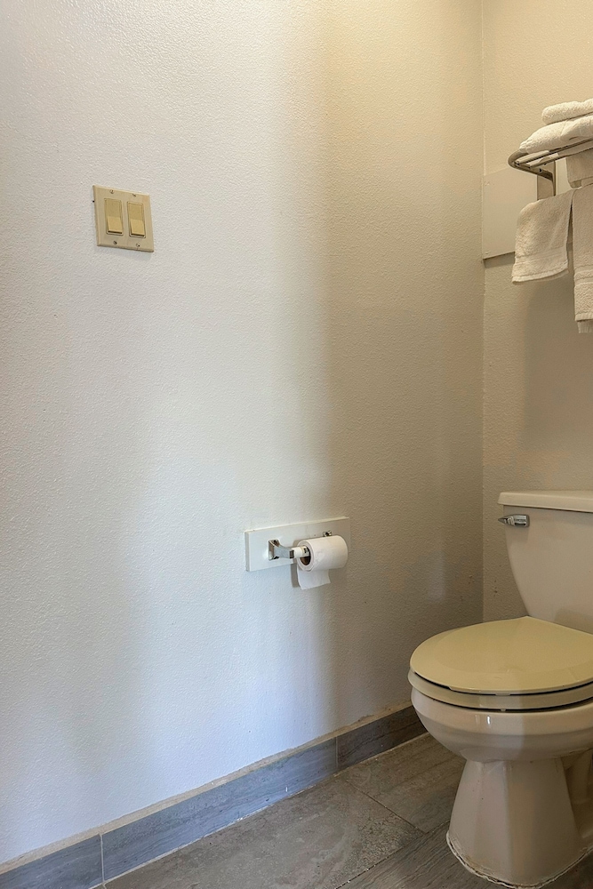 Classic Inn By Townhouse American Way Memphis I 240, Billede 14