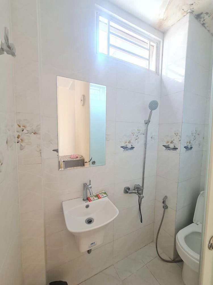 Standard Double Room, City View photo 3
