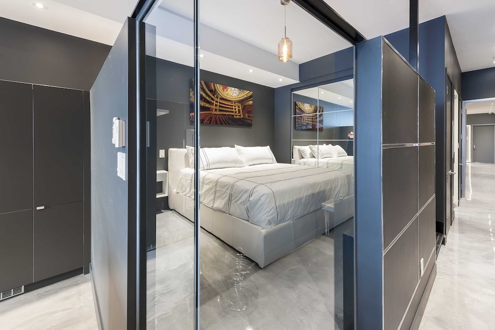Double Room, 1 Bedroom (1204)