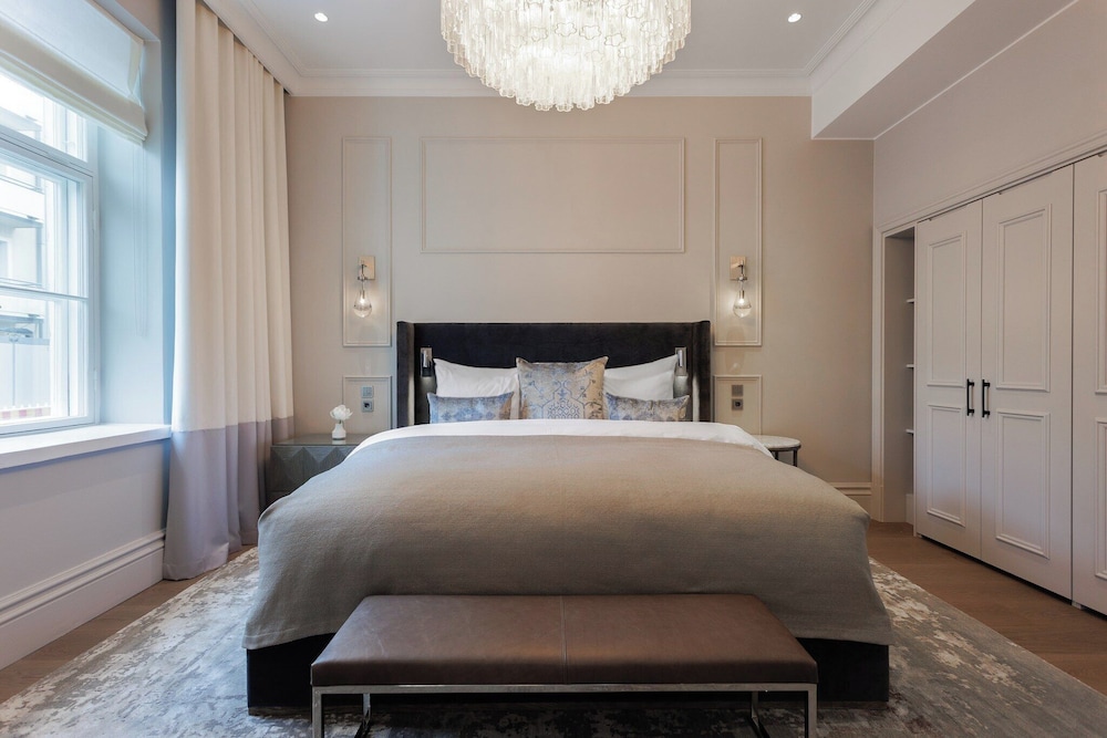 Suite (Residential)