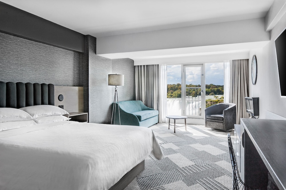 Room, 1 King Bed, Balcony