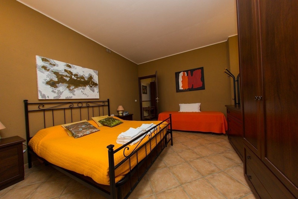 Apartment, 1 Bedroom, Hill View