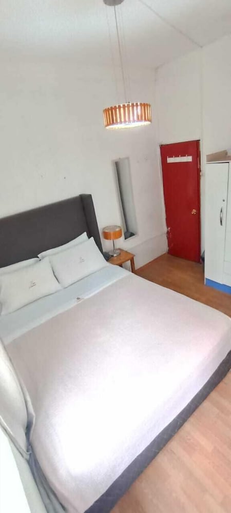 Superior Double Room, Shared Bathroom photo 3