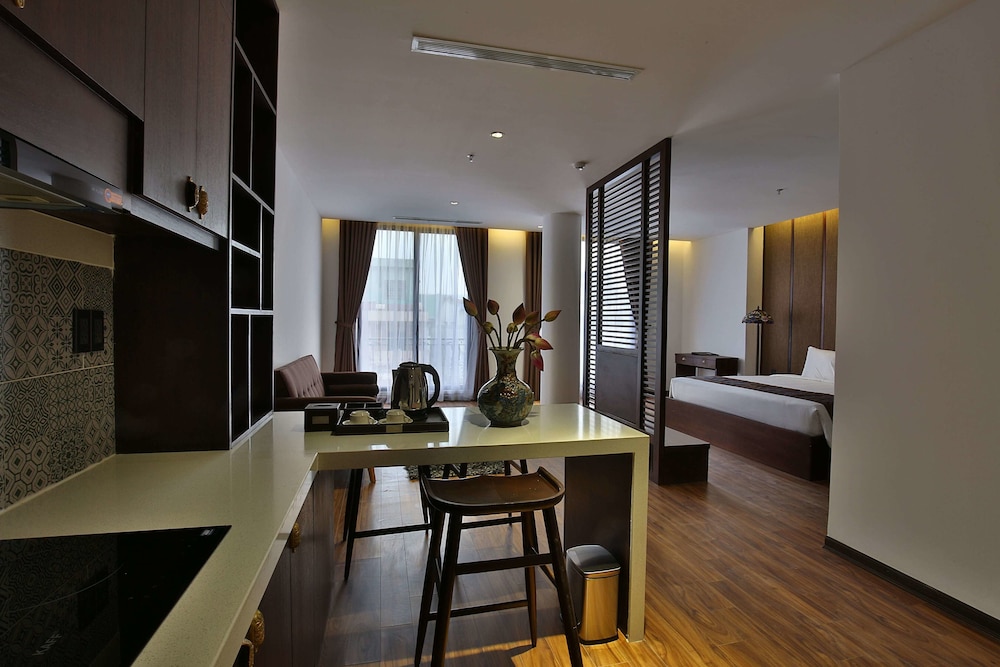Deluxe Triple Room - Photo 1