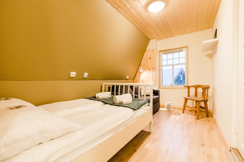 Exclusive Double Room, 1 Double Bed, Non Smoking, Partial Ocean View photo 2