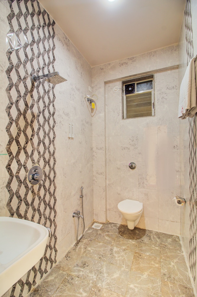 Executive Double Room, Valley View - Photo 11