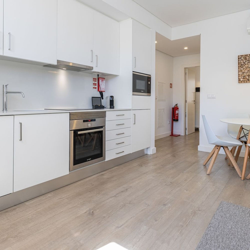 Apartment photo 2