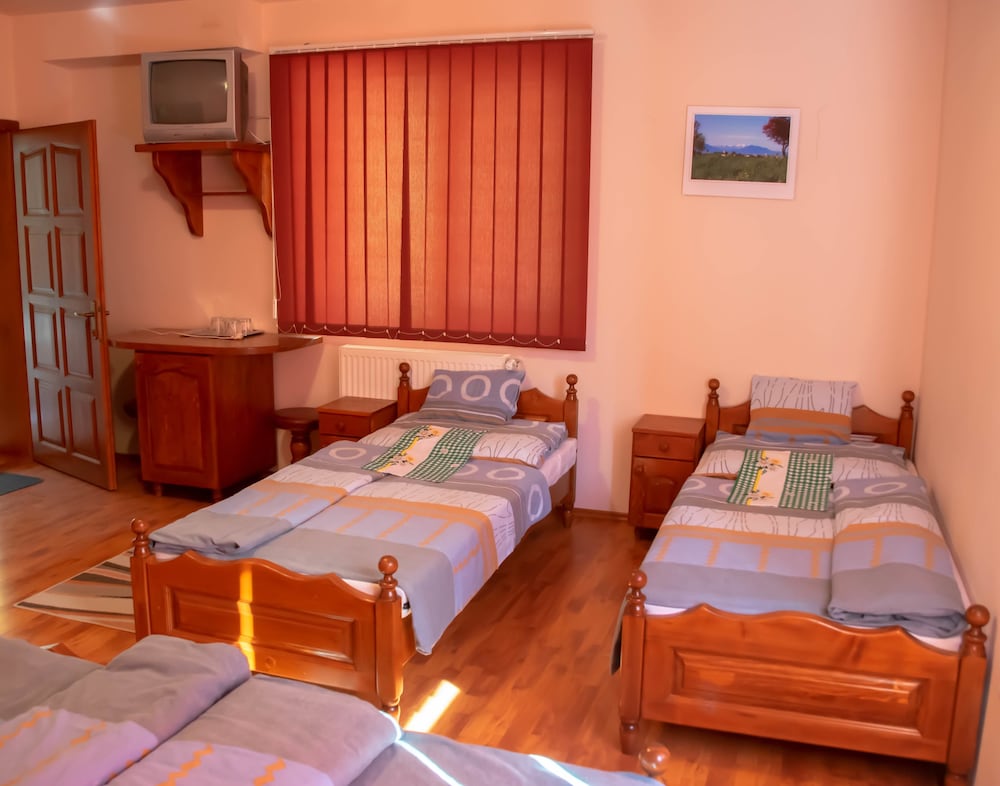 Quadruple Room photo 2