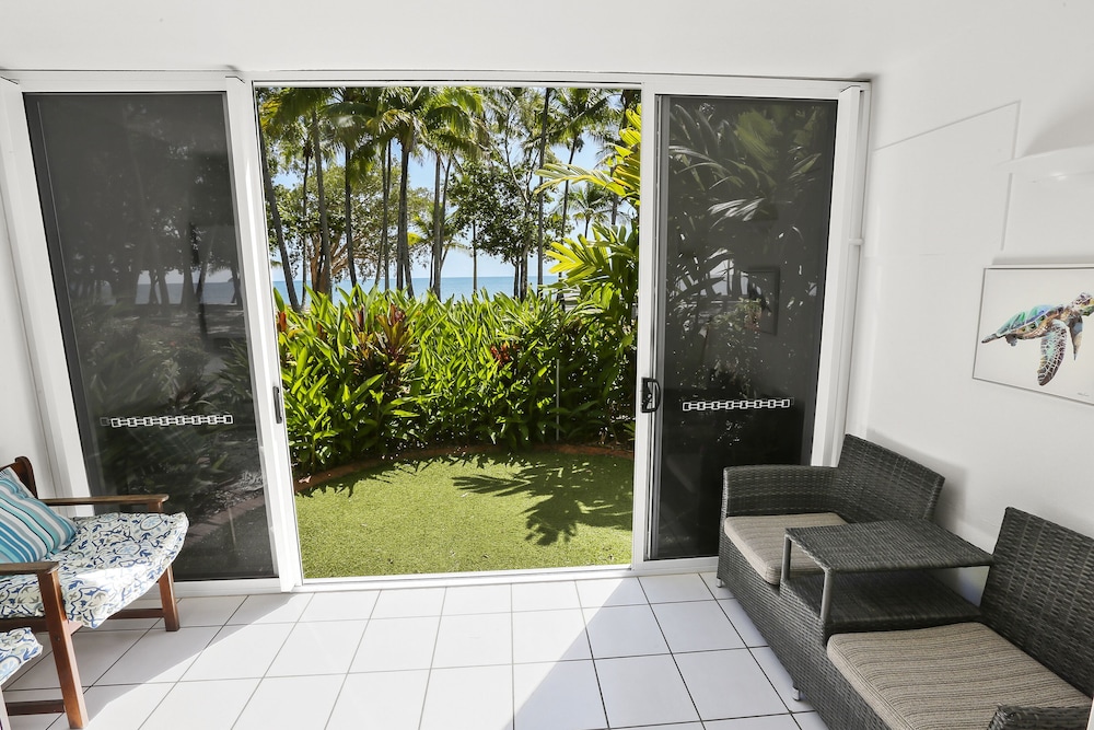Standard Apartment, 2 Bedrooms, Beachside photo 3