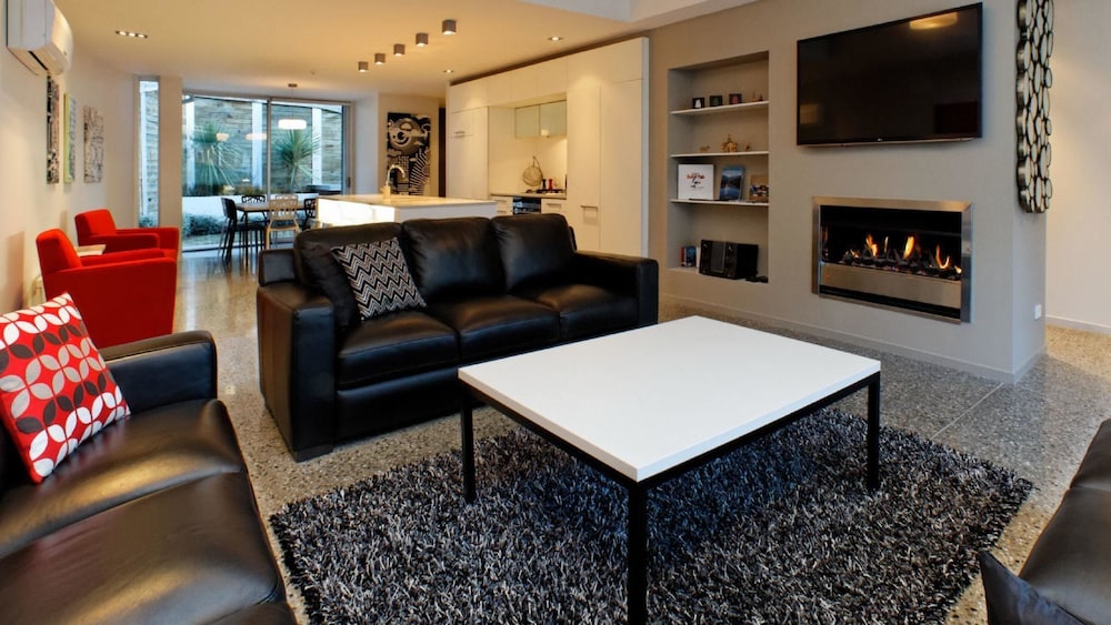 Apartment, Multiple Beds, Garden View (Chic in the City)