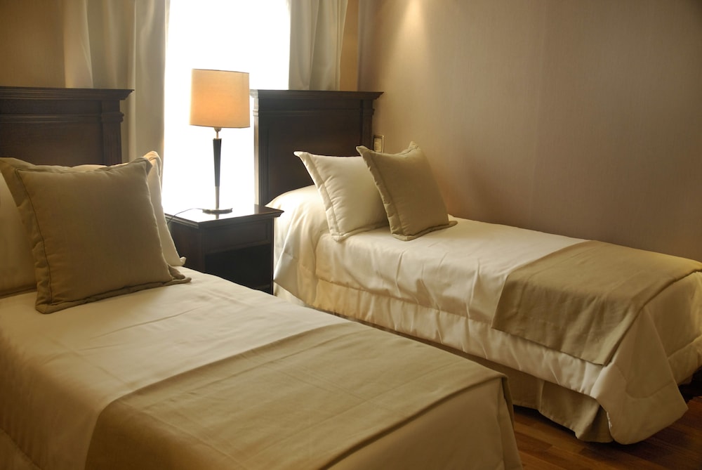 Executive Room photo 2