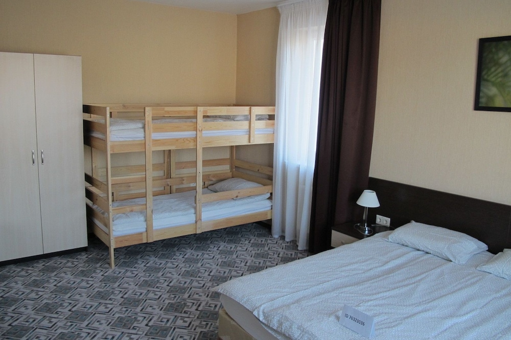 Apartment photo 1