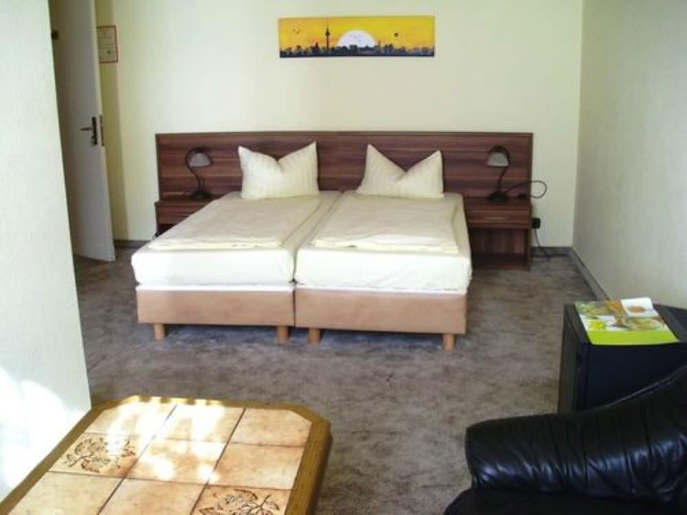 Double Room - Photo 1