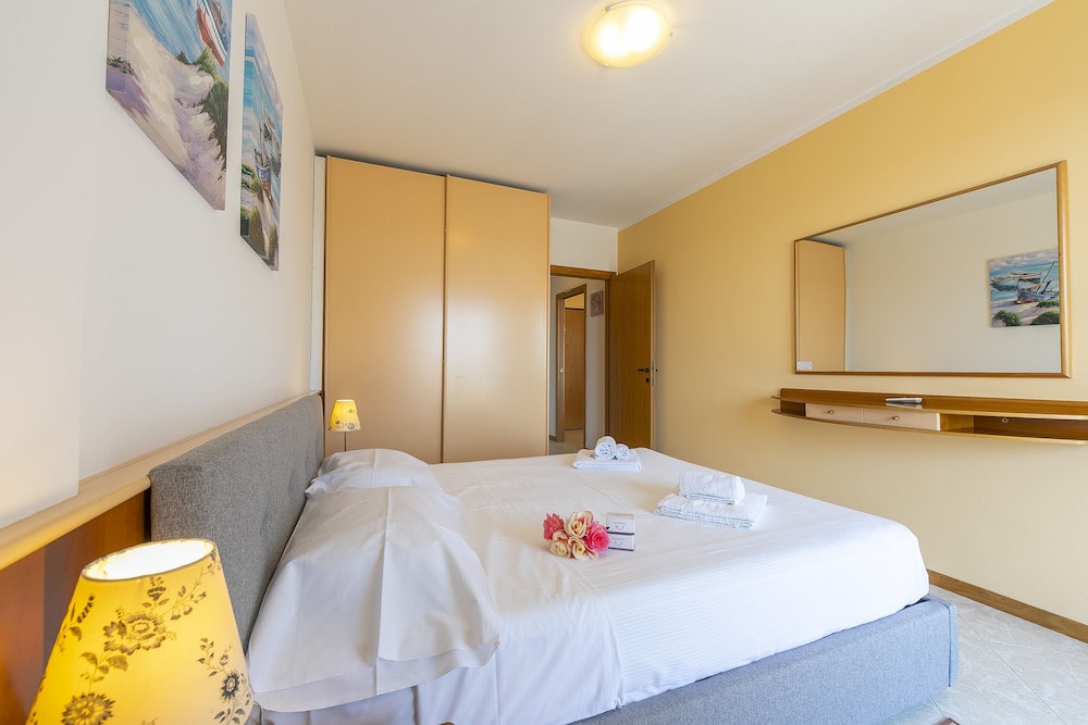 Family Apartment, 1 Bedroom (Kristall Lago Pool View)