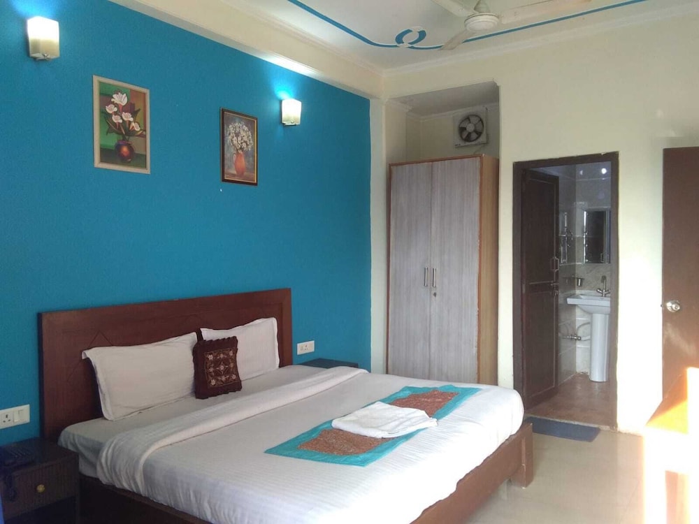 Double Room, City View