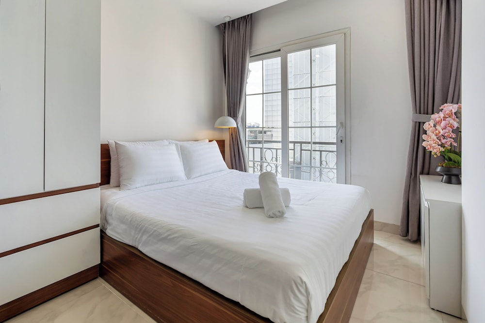 Standard Apartment, City View