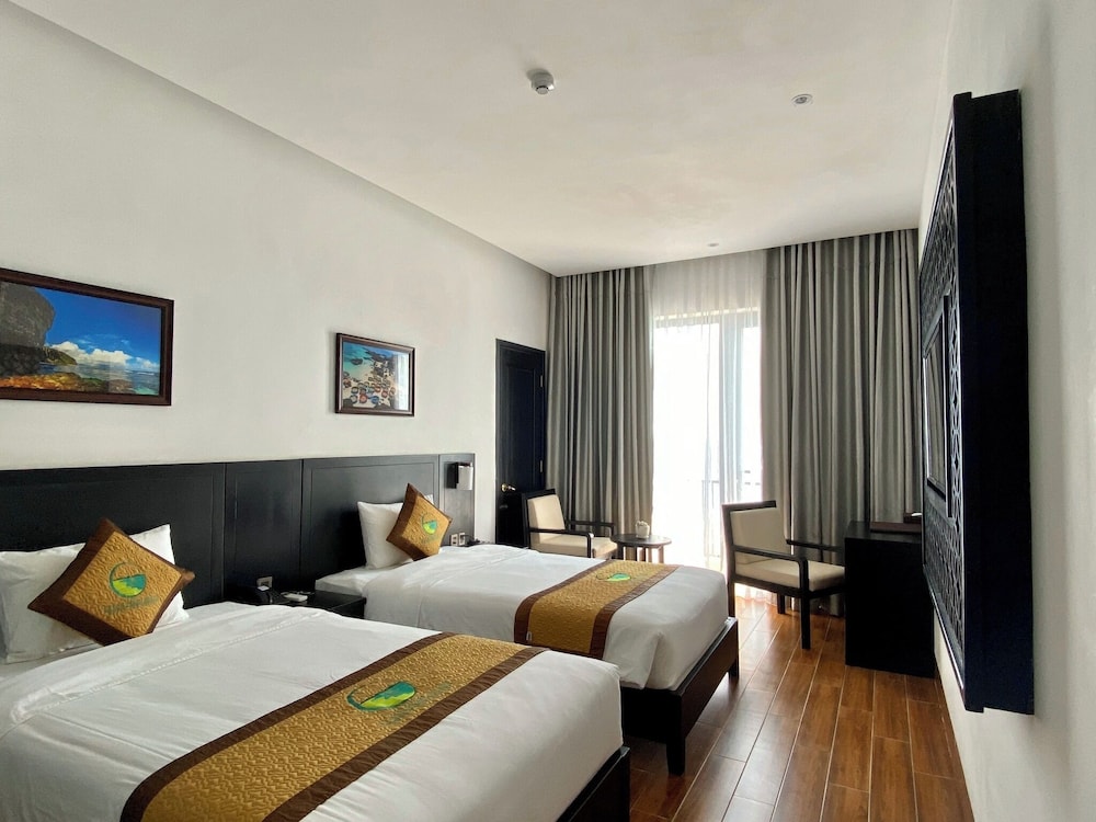 Deluxe Double or Twin Room, Garden View photo 2