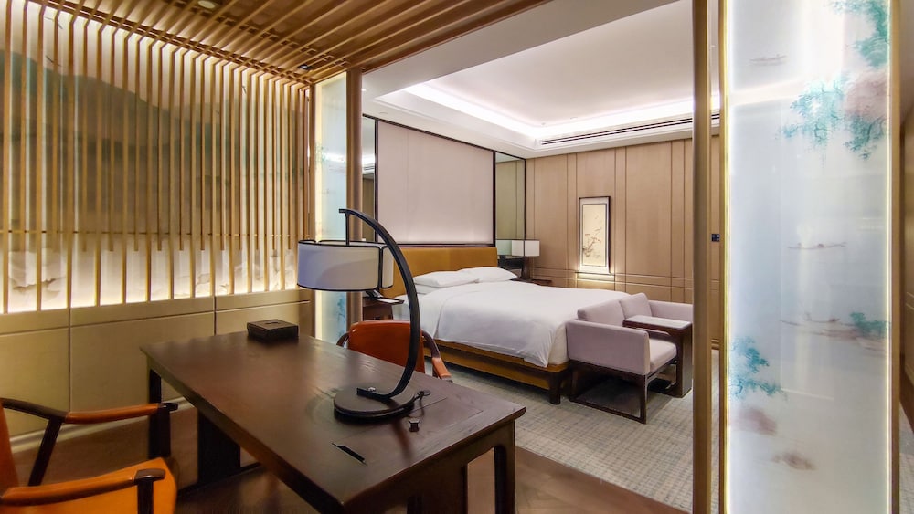 Park Lakeview Suite - Photo 5