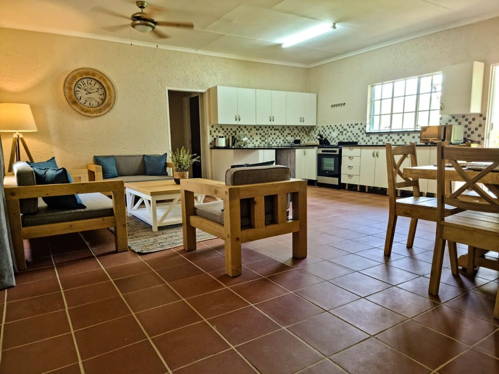Zebra Cottage photo 1