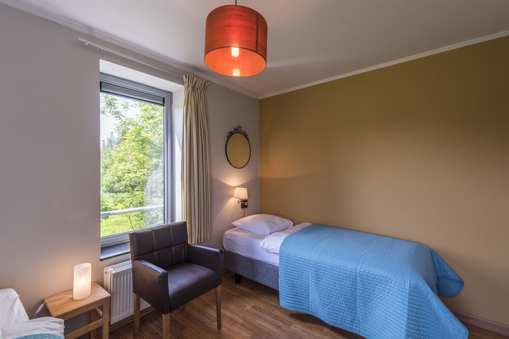 Family House, Multiple Bedrooms, Garden View photo 3