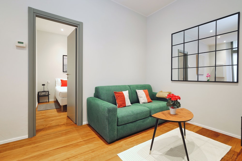 Comfort Apartment, City View
