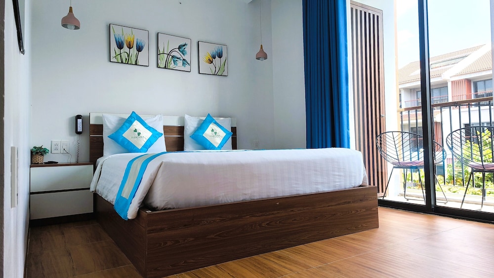 Deluxe Double Room, Balcony - Photo 6