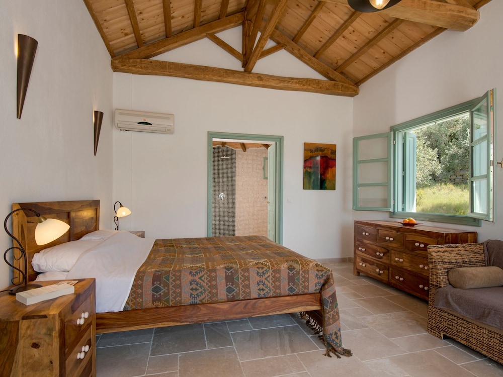 Villa, 3 Bedrooms photo 2