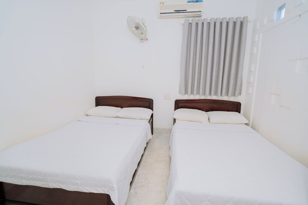 Deluxe Double or Twin Room photo 2