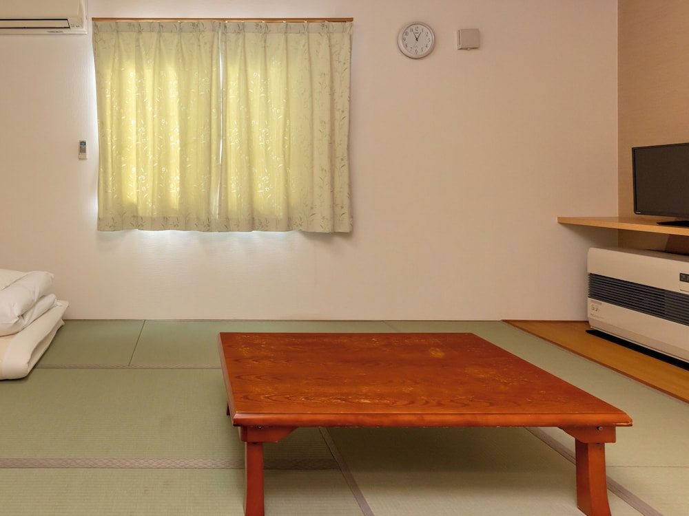 Japanese Room - Quintuple, Non smoking - Photo 6