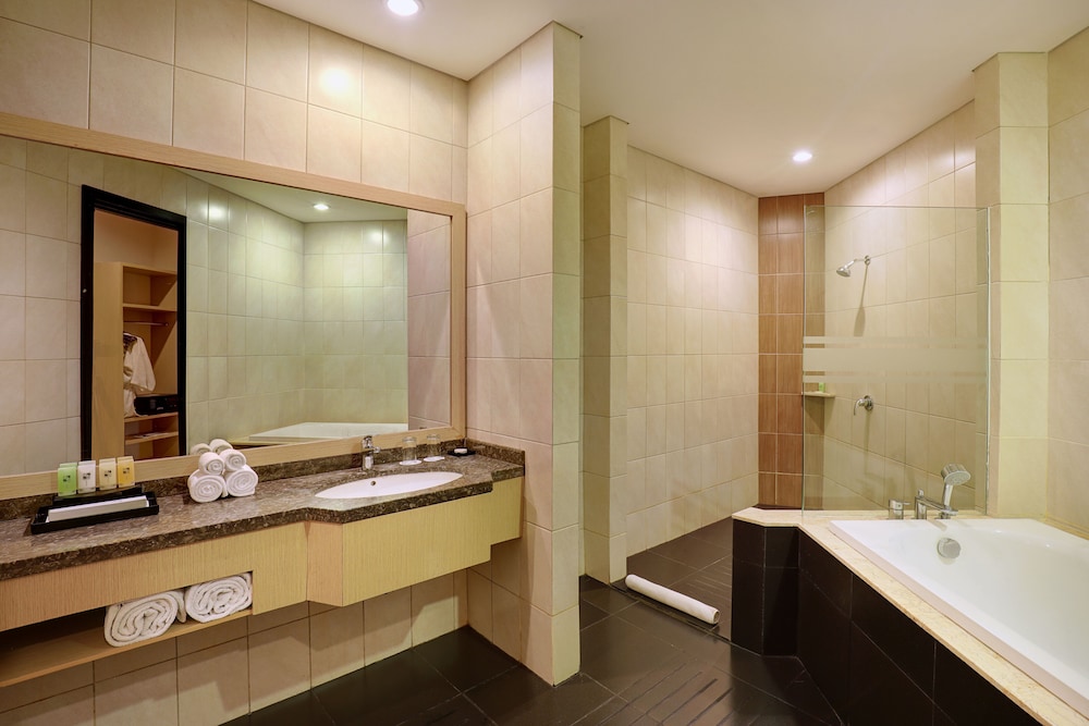 Executive Suite photo 2