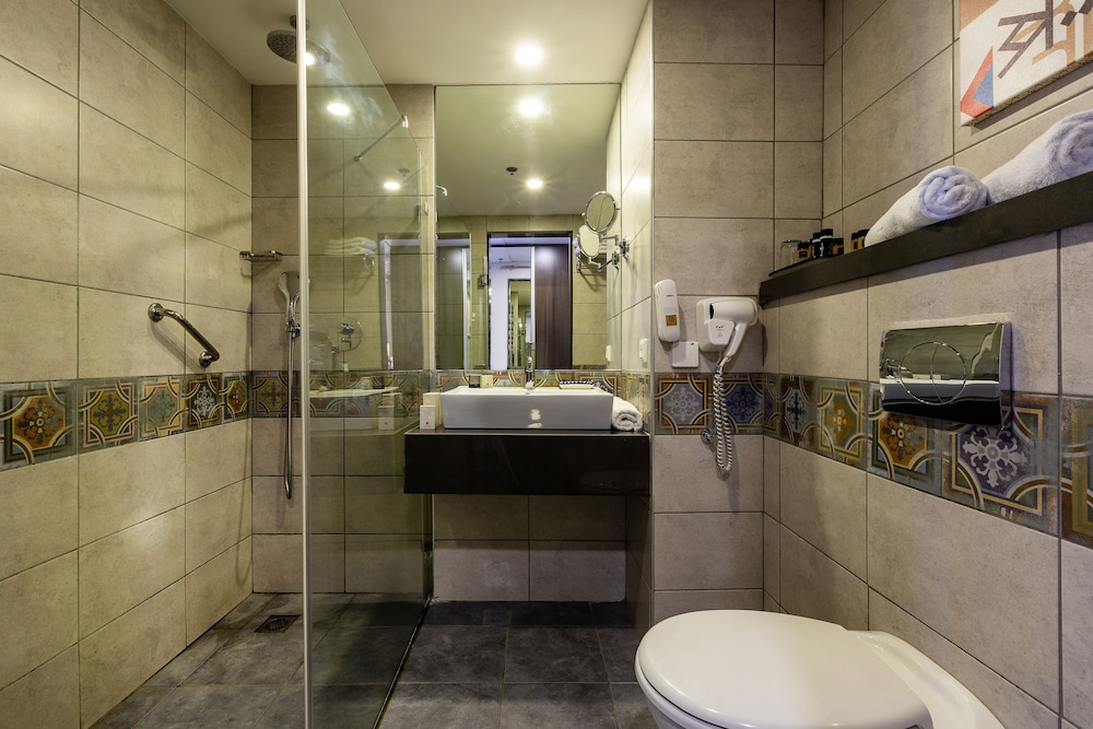 Executive Suite, Terrace, City View photo 3