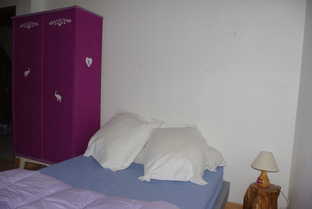 Basic Double Or Twin Room, Mountain View (Bouquetin) photo 1