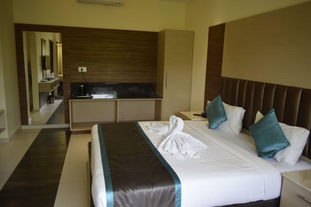 Executive Room - Photo 5