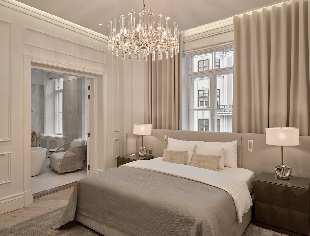 Premier Room, 1 King Bed (Spa) - Photo 2