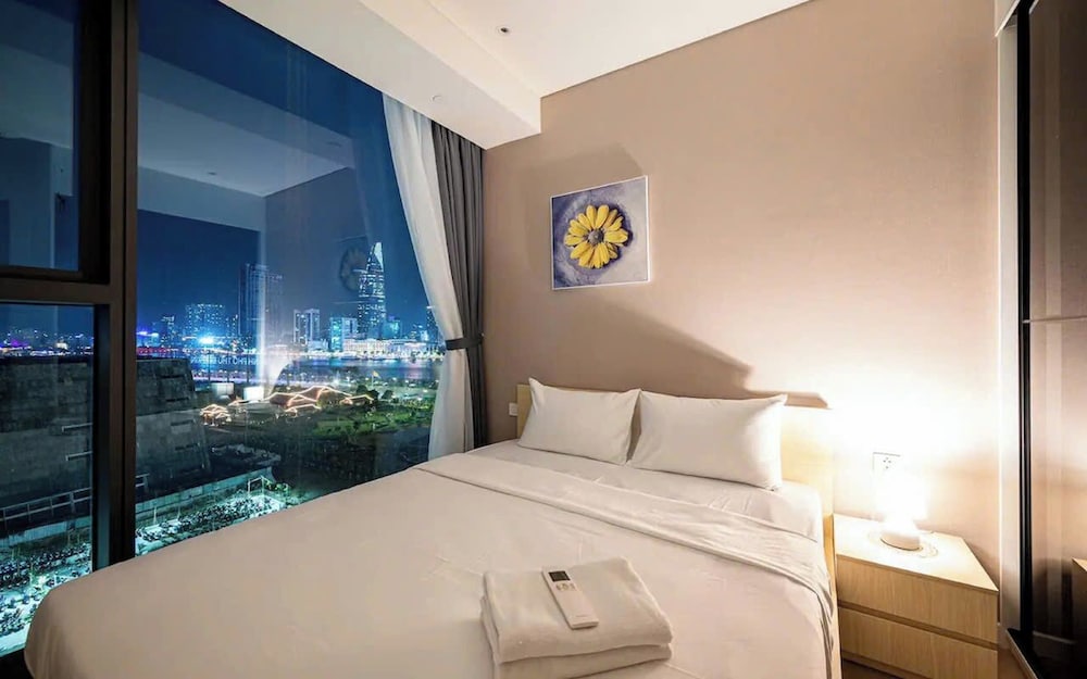 Presidential Room, 2 Bedrooms, Club Lounge Access, River View photo 2
