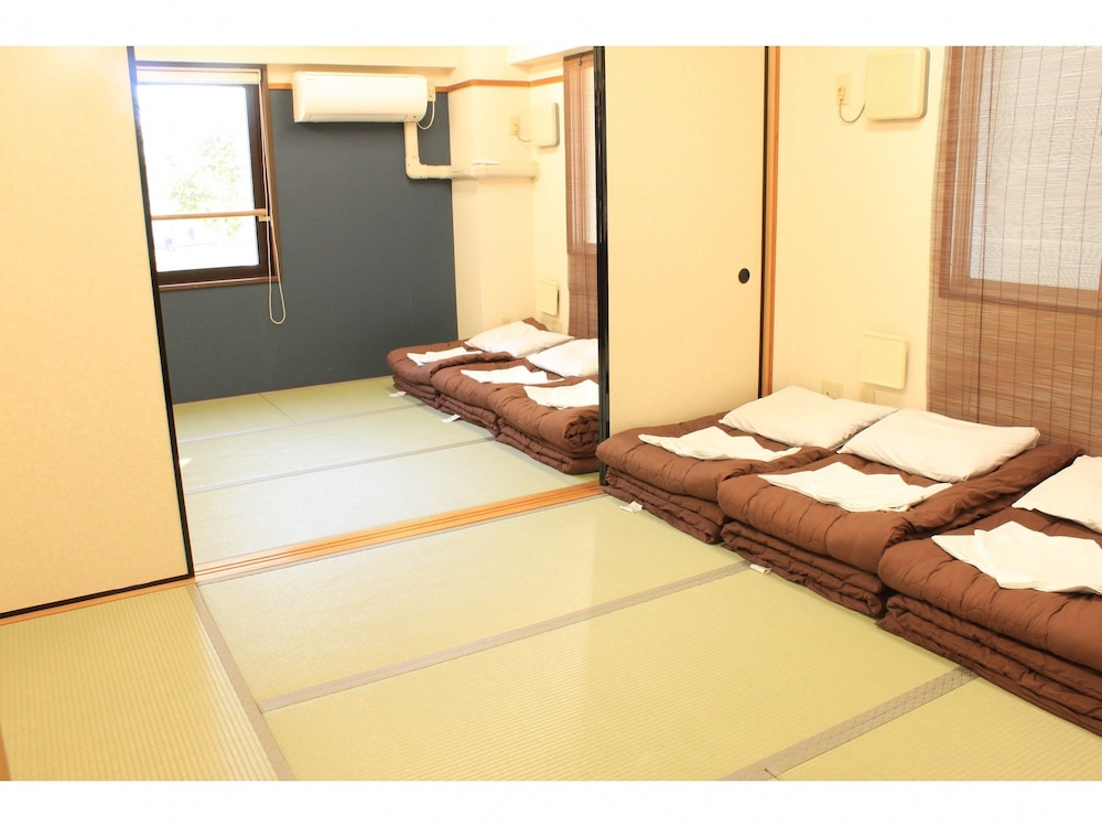 Japanese Style Room for 6 People photo 1