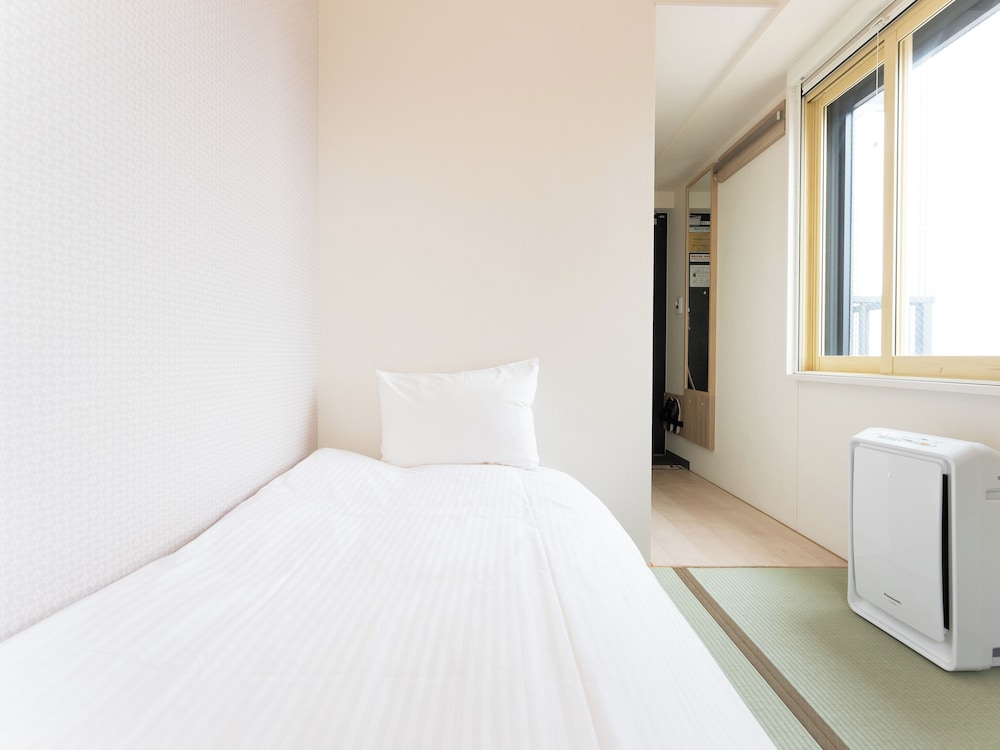 Japanese Style Single Room, City View (High Floor) photo 1