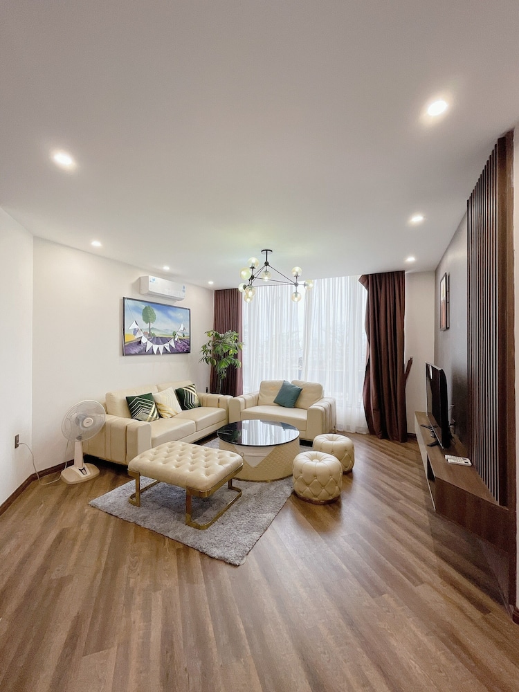 Apartment, 4 Bedrooms, City View - Photo 1