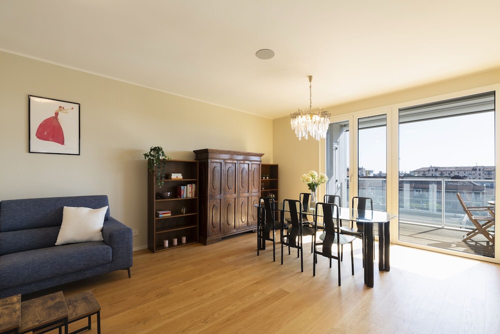 Luxury Apartment