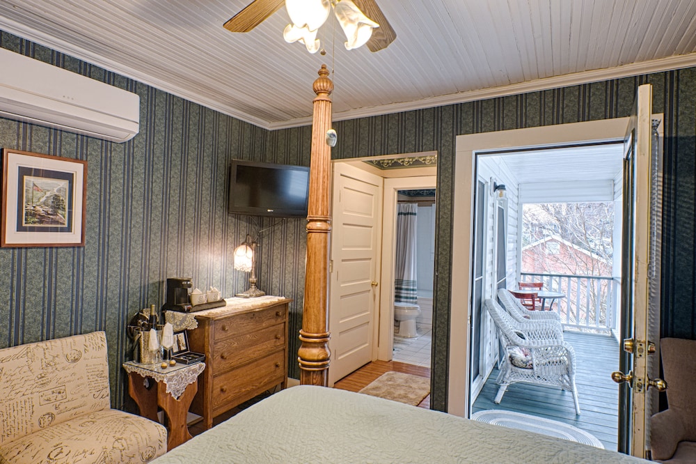 Room, City View photo 3