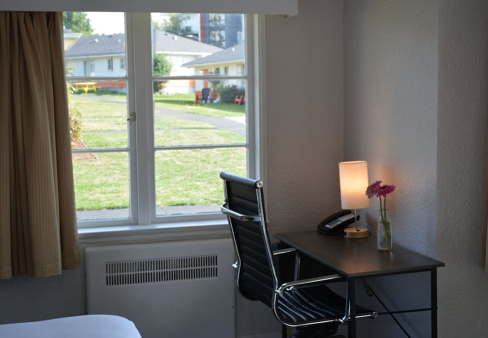 Comfort Suite, 2 Bedrooms, Kitchen - Photo 8