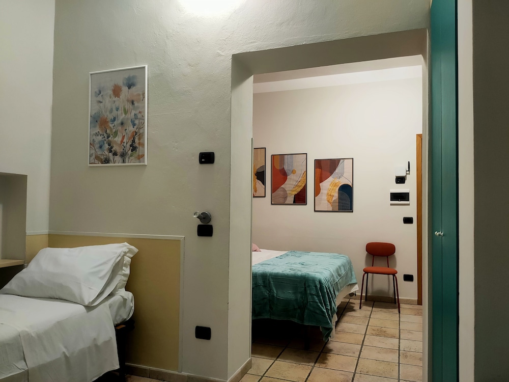 Standard Room photo 3