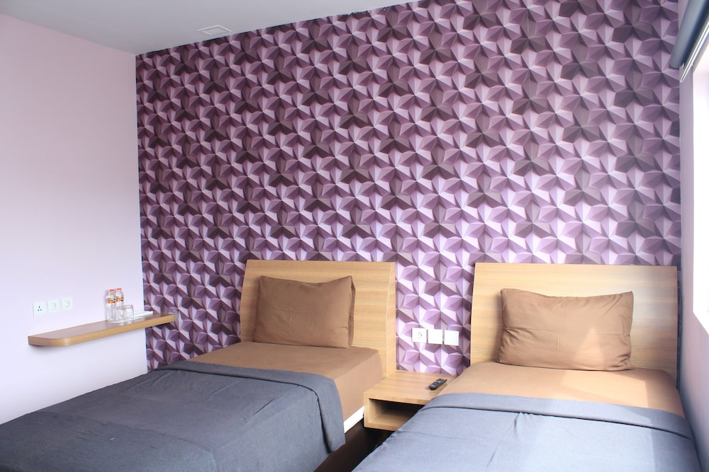 Studio, 2 Twin Beds photo 3