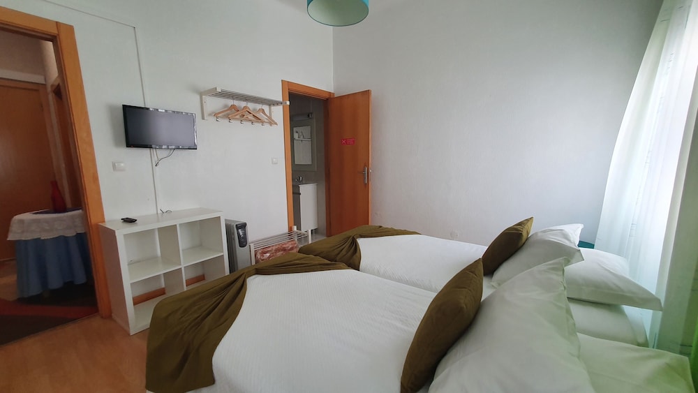 Twin Room, Private Bathroom