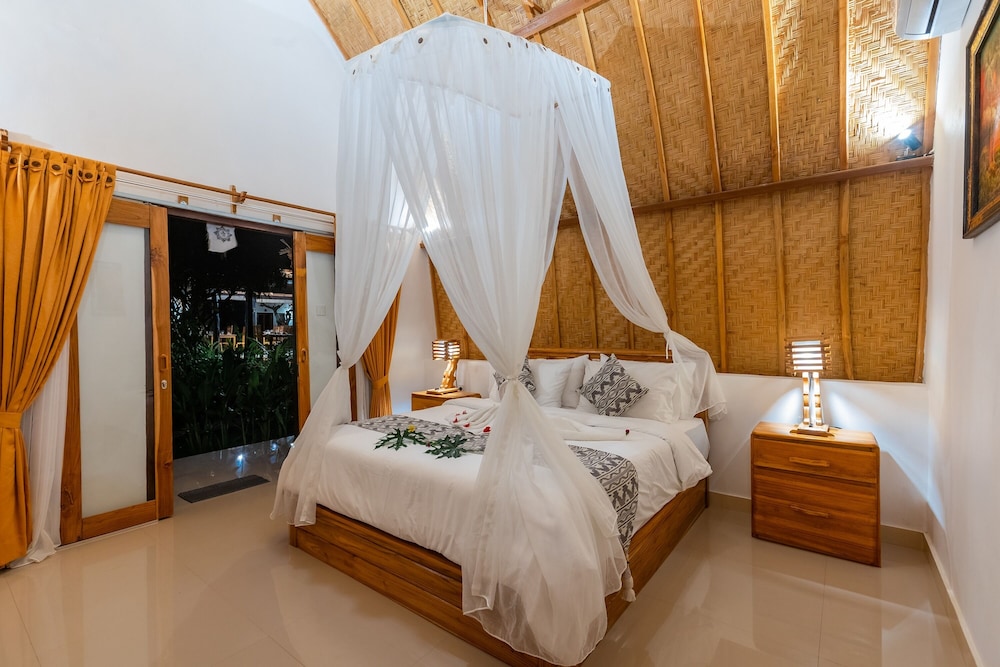 Deluxe Double Room - Photo 9