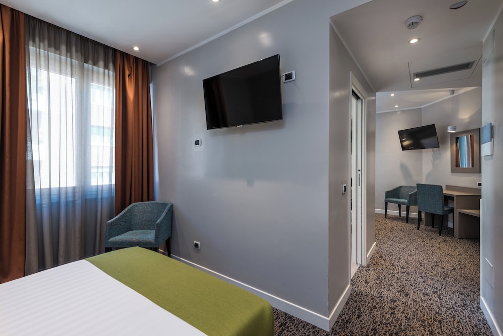 Standard Quadruple Room photo 3